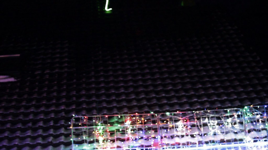 Extrait de film documentaire Apres la fete