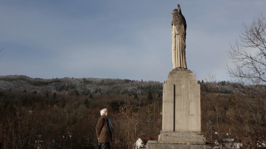 Extrait de film documentaire Apres la fete